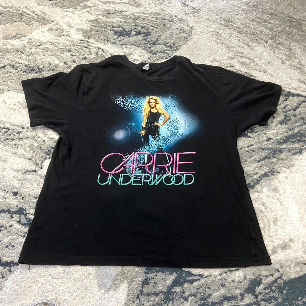 VTG Y2K Carrie Underwood T Shirt Unisex‎ Graphic The Blown Away Tour Music Band